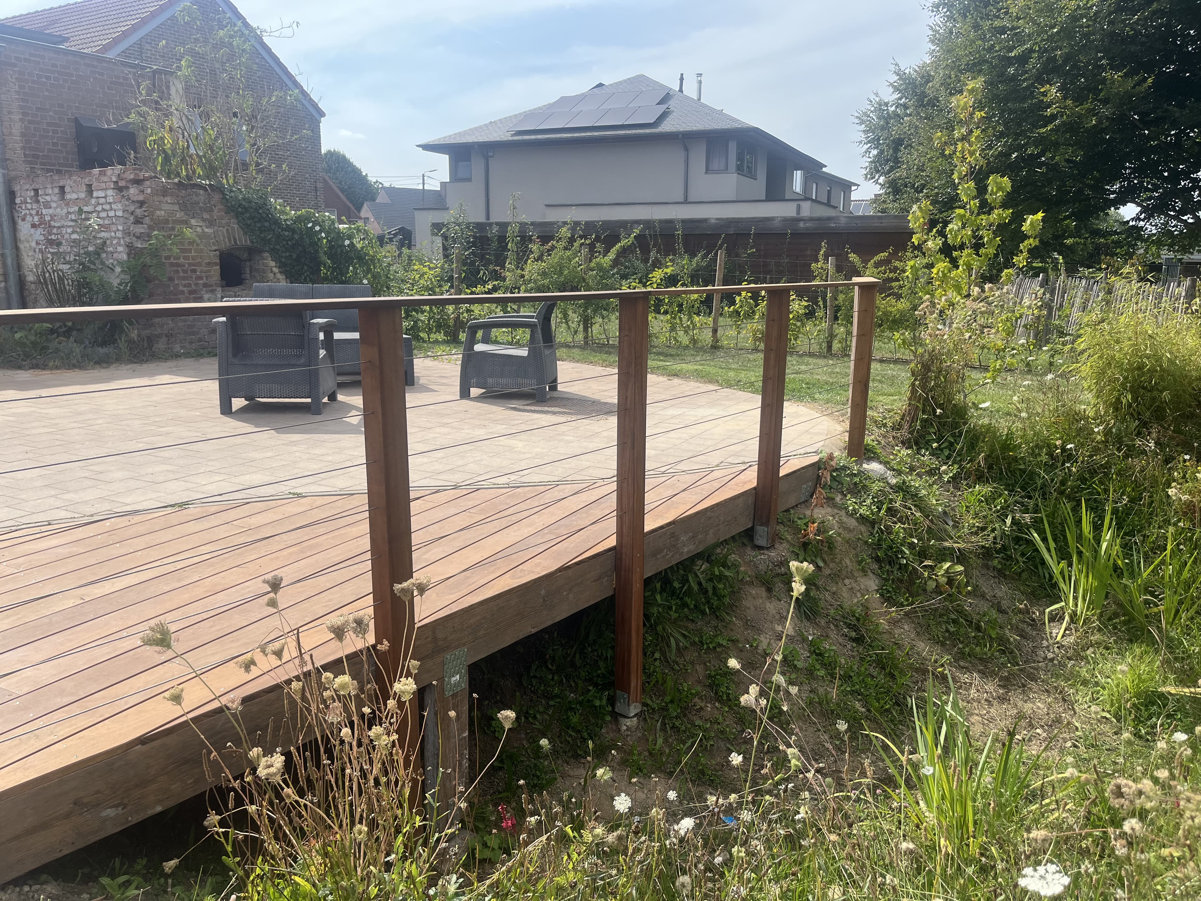 Wooden deck - Image 10